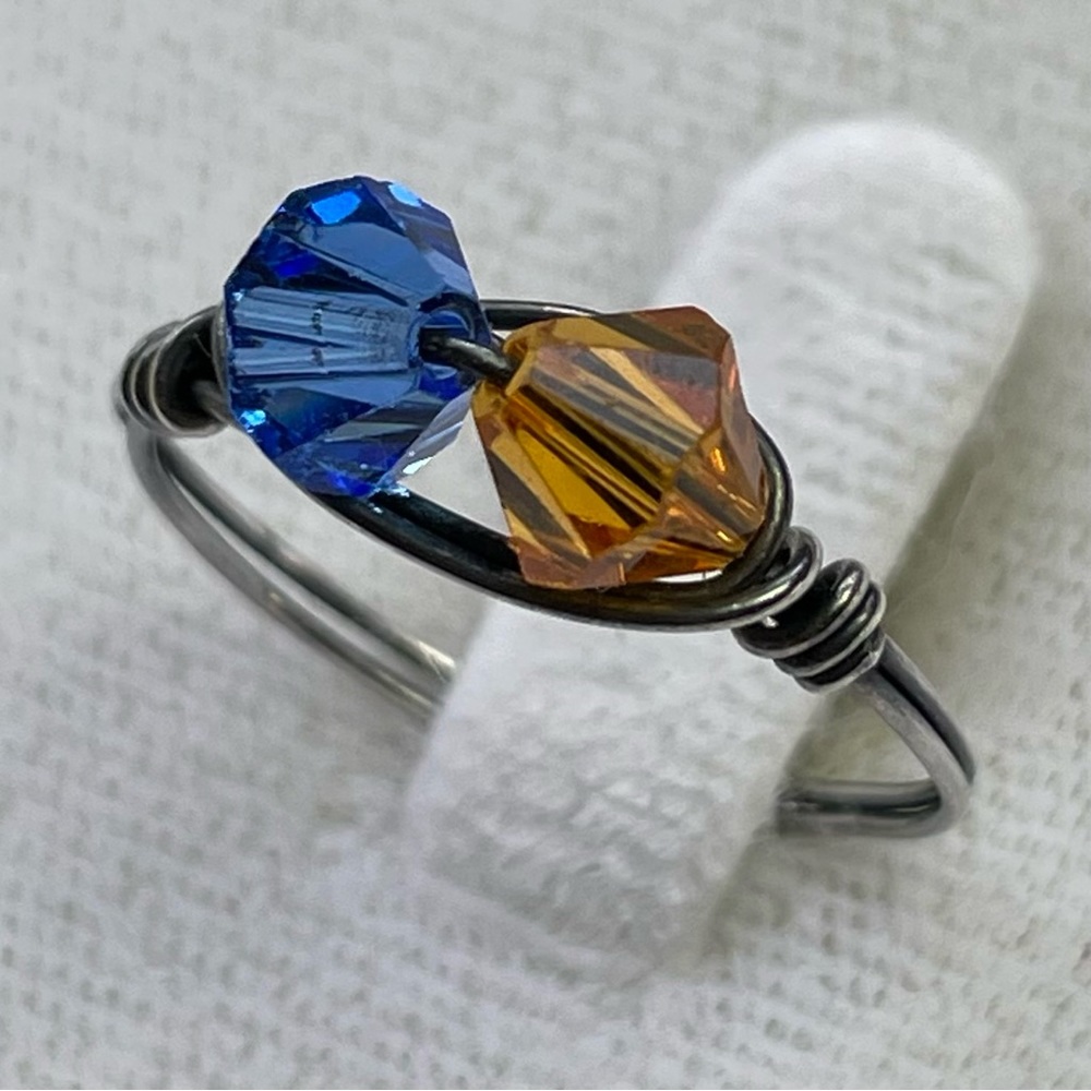 Dainty silver faceted rhinestones ring